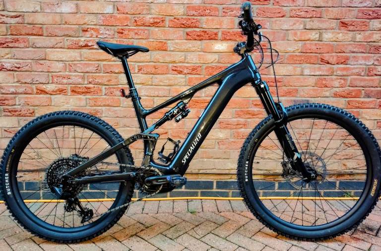 Ebikes. Mountain trekking cargo