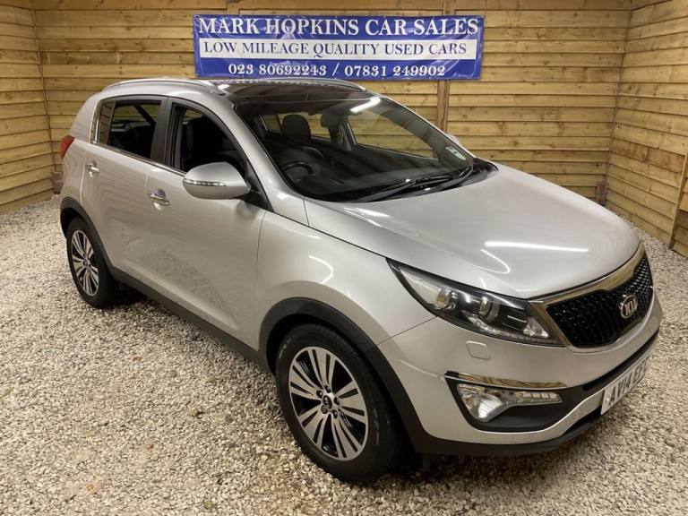 2014 Kia Sportage 1.7 CRDi EcoDynamics 3 SUV 5dr Diesel Manual 2WD Euro 5 (s/s) (114 bhp) ESTATE ...