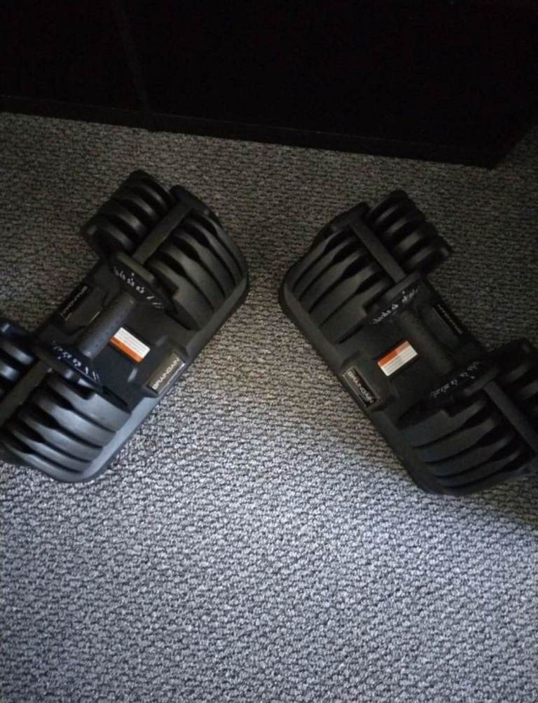 Adjustable dumbbells 2.5kg - 24kg