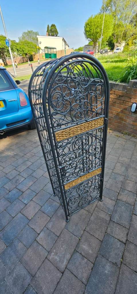 French metal wine rack