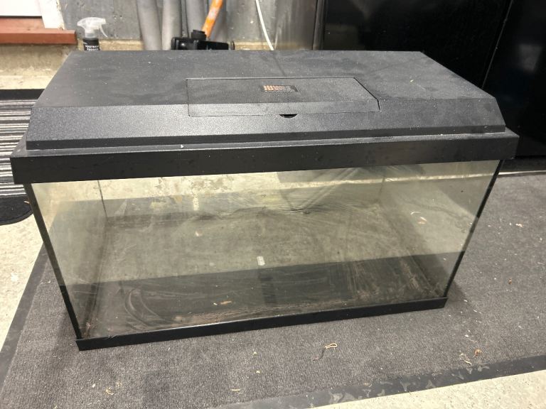 Black Fish Tank / Aquarium with Lid