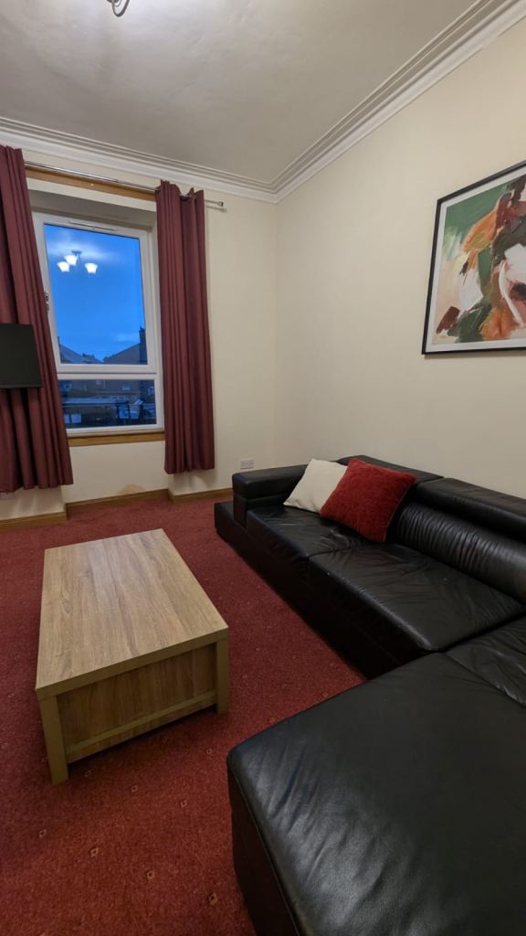 1st Floor Flat To Rent