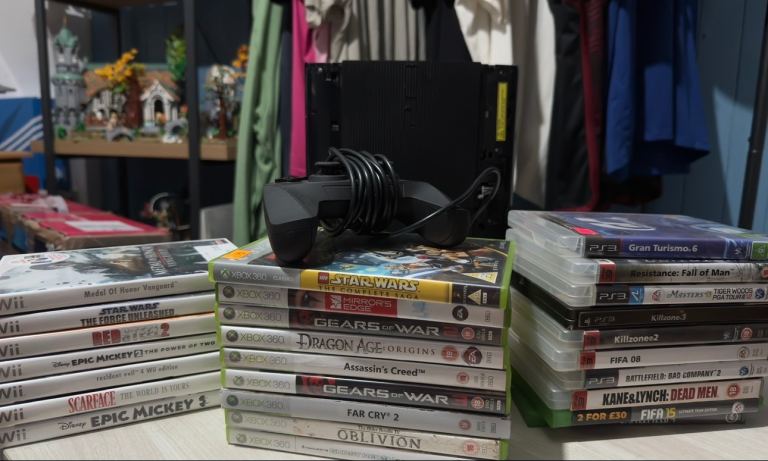 PS3 Super Slim 500GB with 40+ games.