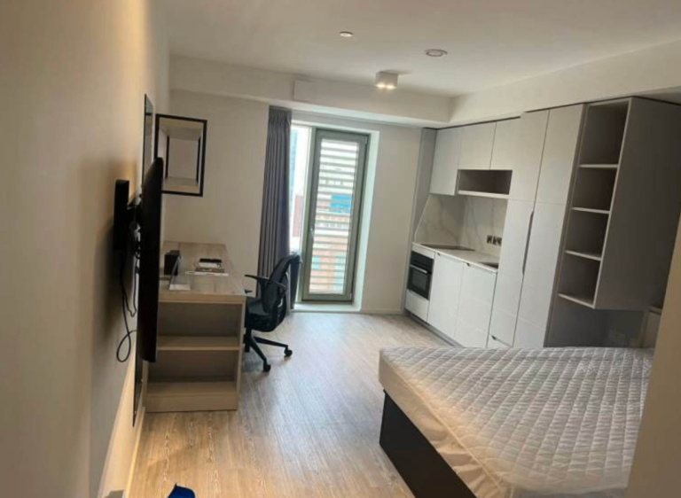 Modern Studio Flat | Furnished | Fitted Kitchen | Bills Included | Bruce St, Belfast - BT2