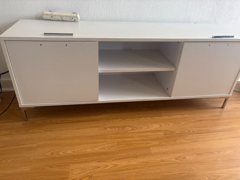 White silver leg tv cabinet 