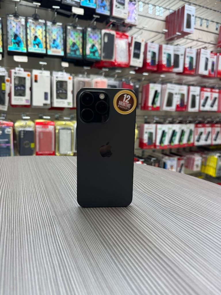 Apple iPhone 15 Pro Max 256GB Unlocked in Mint Condition