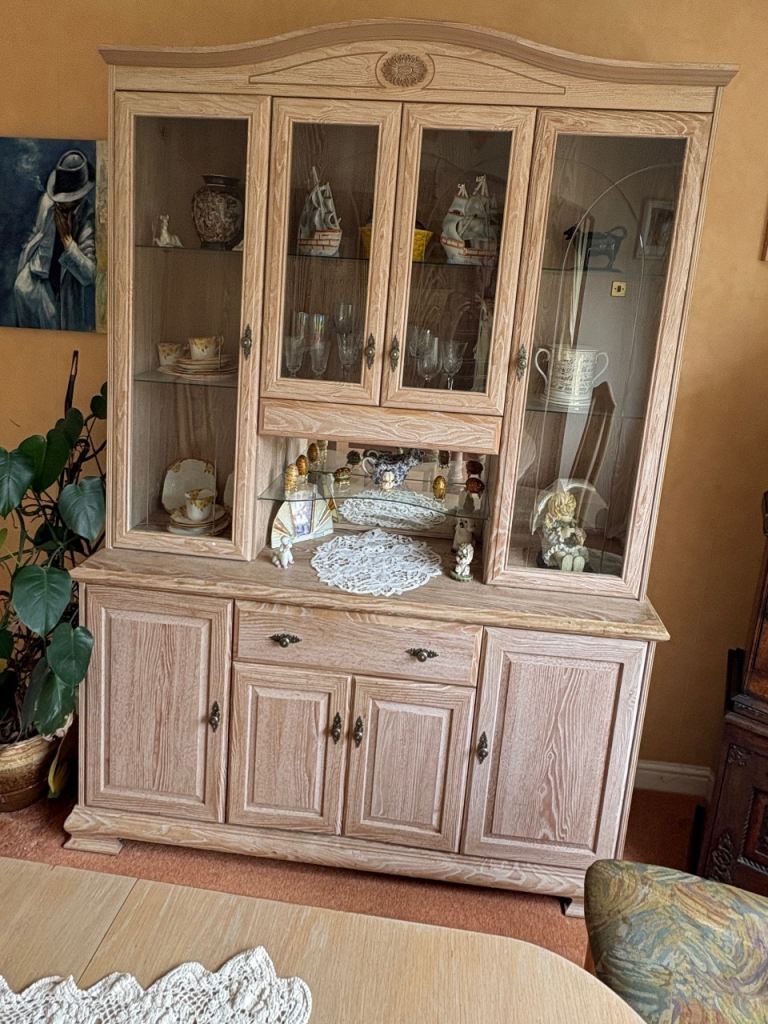 Welsh Dresser.  FREE
