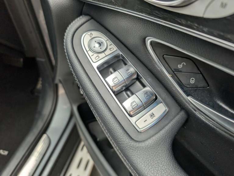 2018 Mercedes-Benz GLC GLC 220d 4Matic AMG Line Premium 5dr 9G-Tronic ESTATE DIESEL Automatic