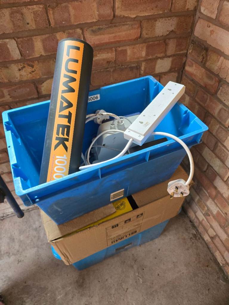 Hydroponic jobs lot
