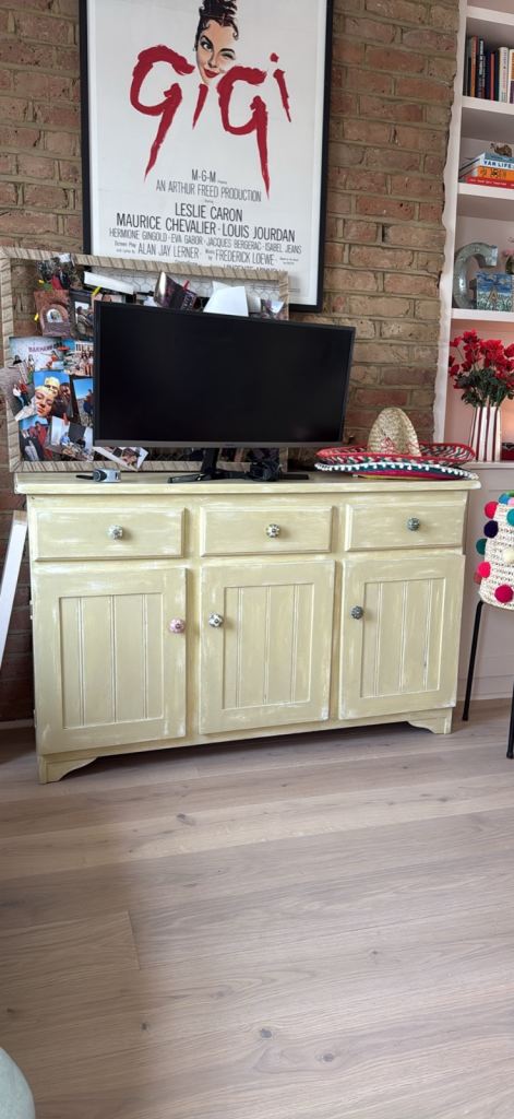 Wooden Sideboard Side Cabinet Cupboard Buffet Shaker Door Pine.