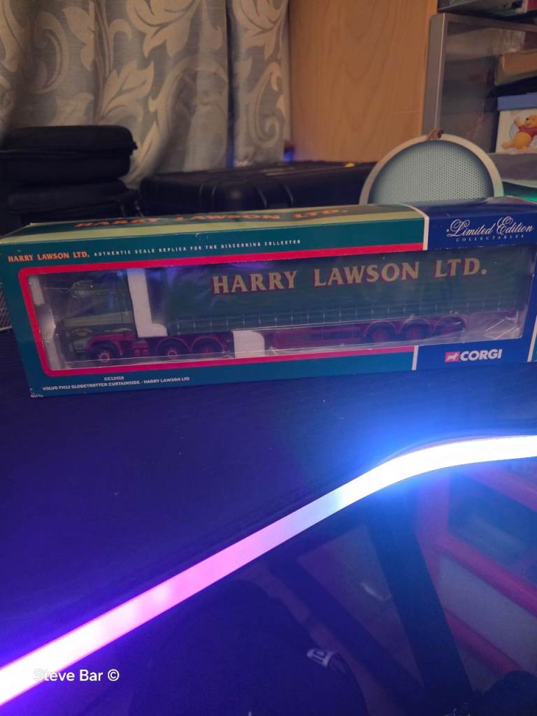 Corgi 1.50 scale Harry lawson ltd 