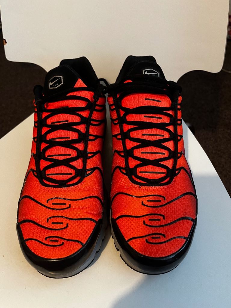 Nike Air Max Plus "Desert Sunset" Size UK 11.5