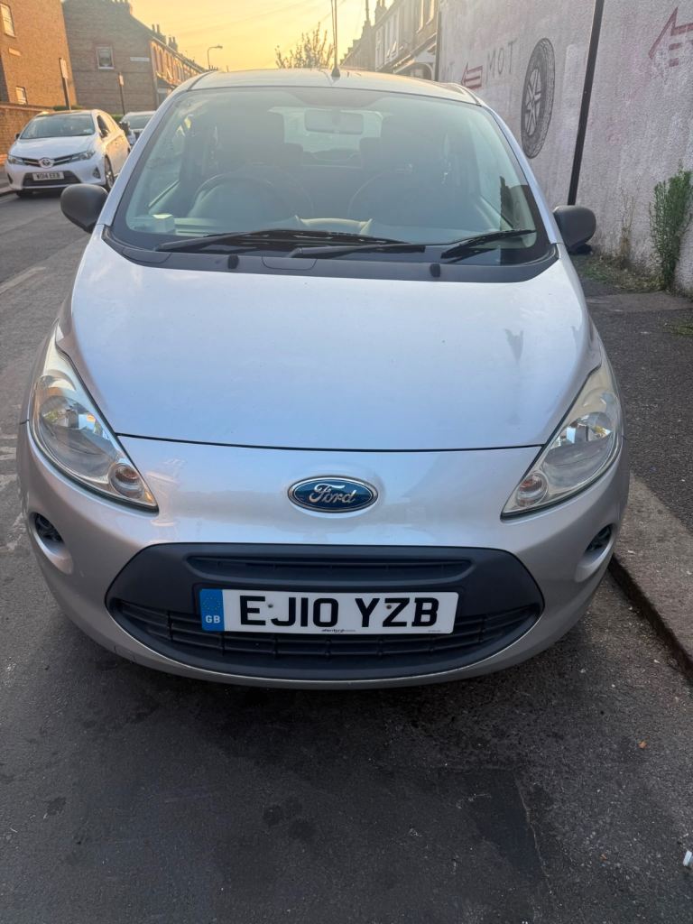 Ford, KA, Hatchback, 2010, 1242 (cc), 3 doors