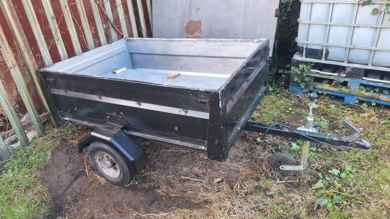 Trailer