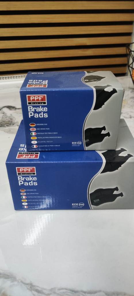 Brand new citeoen c4 grande  2014 pads 