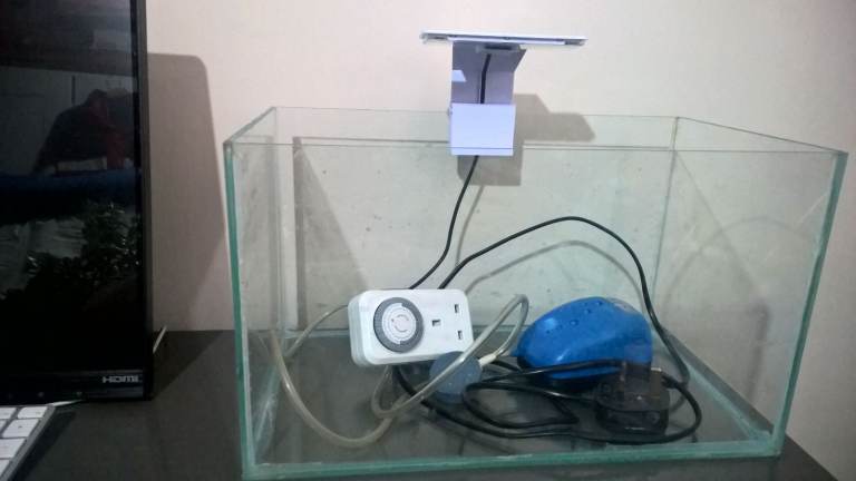 Aquarium Fish tank with LED light, Air Pump, Timer