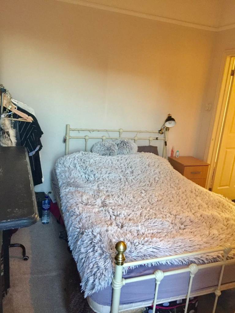 1 bed flat - Shirley - BILLS INC - Available 27th January 2026