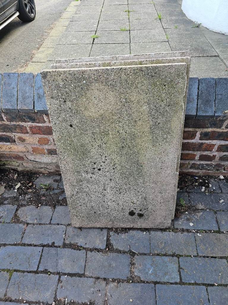 Free concrete slabs 