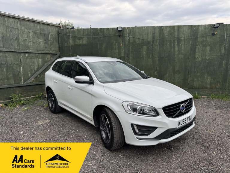 2015 Volvo XC60 D5 [220] R DESIGN Lux Nav 5dr AWD Geartronic ESTATE DIESEL Automatic