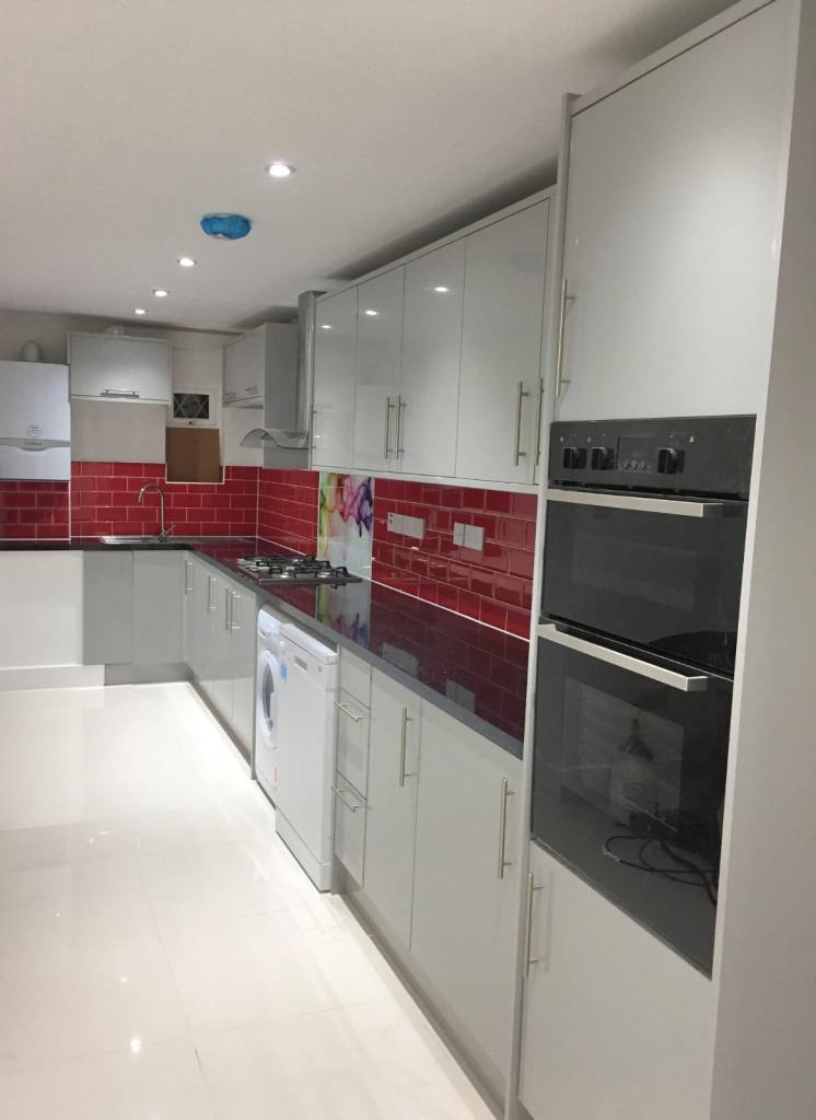 🔥 Zone 2 Stylish Townhouse N7 0EY | 4 Rooms Available | From £750 | Bills Included | Near Tube