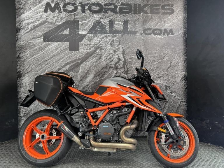 KTM 1290 SUPERDUKE R EVO 2023