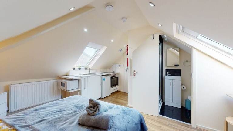 Studio to rent on Anson Road, London