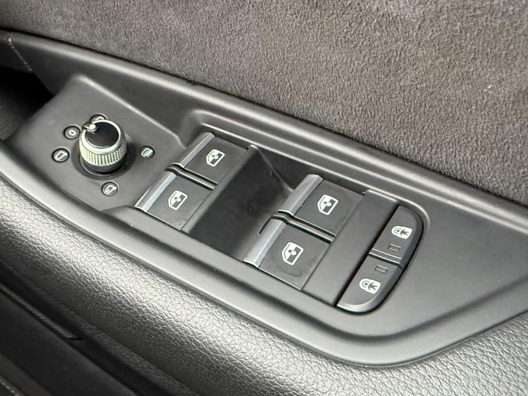 2023 Audi A4 Avant 2.0 TFSI 35 Black Edition Estate 5dr Petrol S Tronic Euro 6 (s/s) (150 ps) EST...