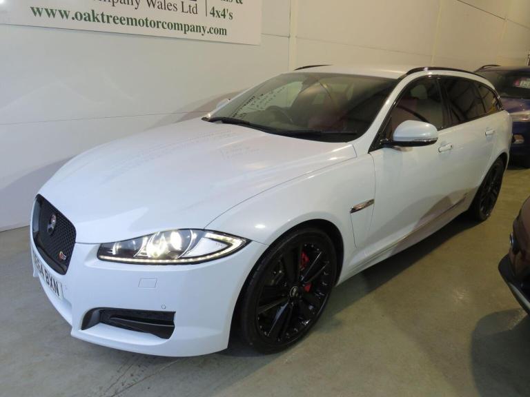 JAGUAR XF 3.0d S V6 Portfolio Sportbrake Auto Euro 5 (s/s) 5dr White Auto Diesel