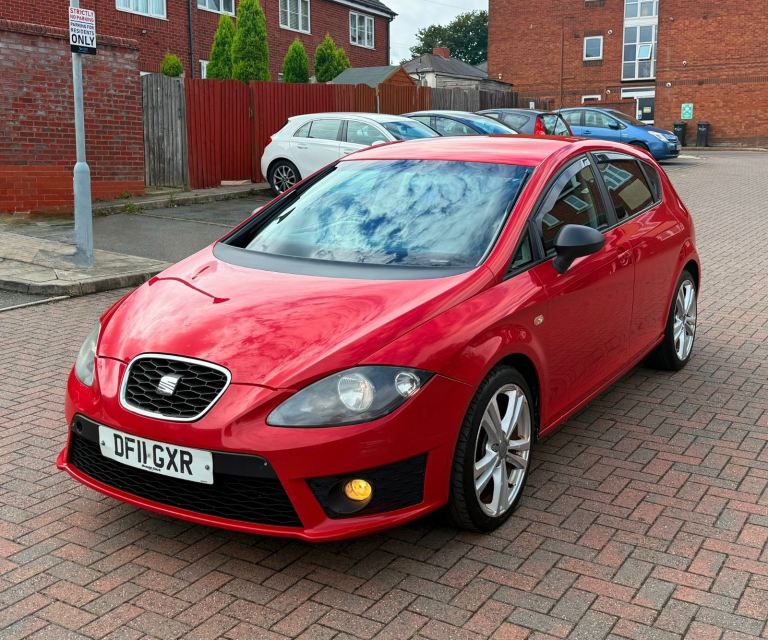 2011 (11) SEAT LEON 2.0 TDI FR 140 HATCHBACK 