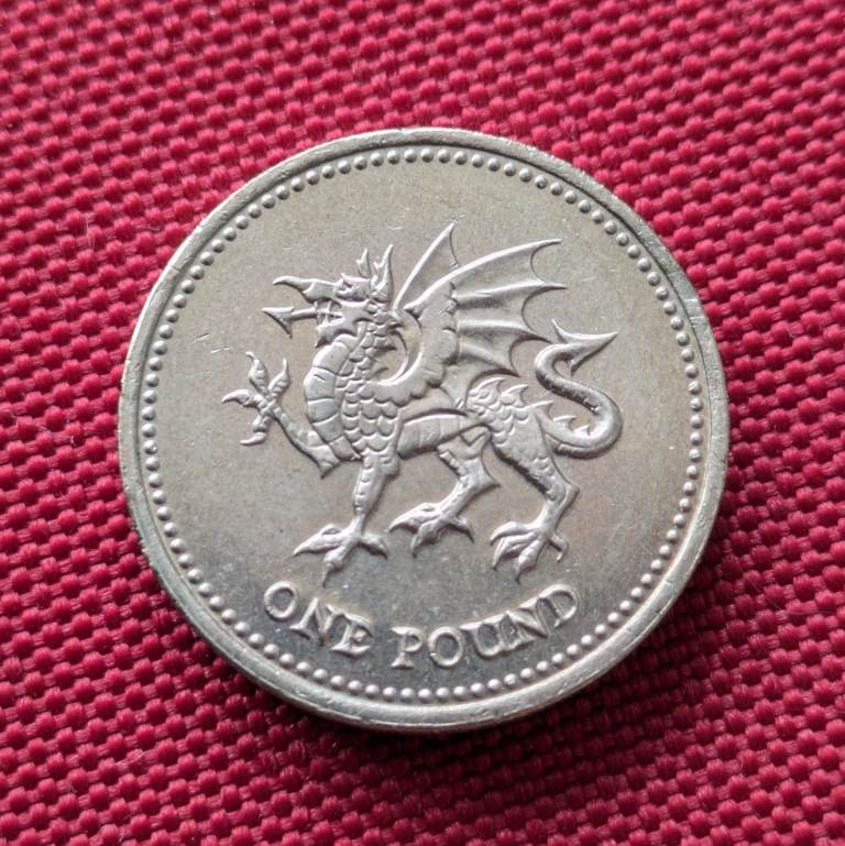 £1 ONE POUND 2000 Chinese Year of the Dragon £1 ONE POUND coin