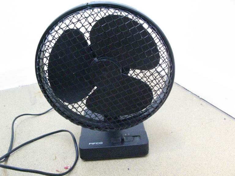 Desk Fan from 80s . Pifco . Made in Italy . Size - 8 inches
