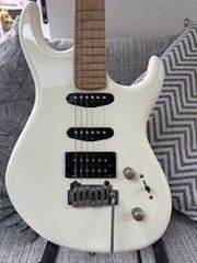 Cort G254 Electric Guitar in Arctic White