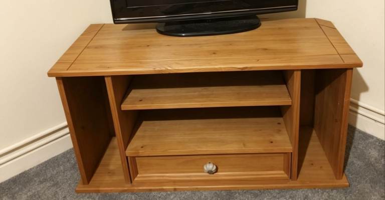 Tv unit free am ddim