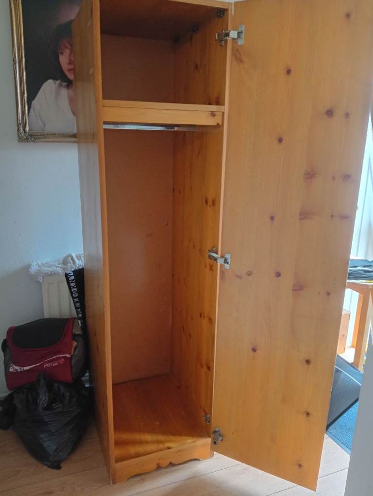 Pine Wardrobe with Hanging Rail and Shelf – Good Condition