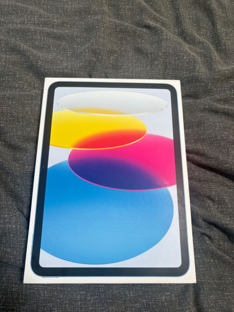 Apple iPad 10th Gen – Blue, As Good As New