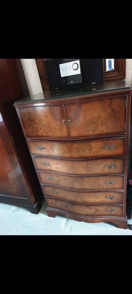 dresser