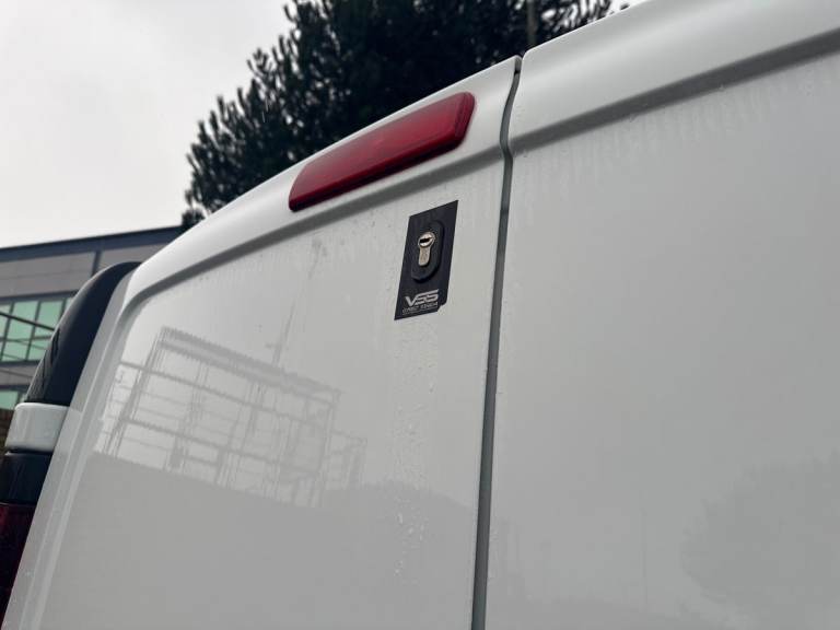 2018 Vauxhall Vivaro 2700 1.6CDTI BiTurbo 125PS Sportive H1 Van Van DIESEL Manual