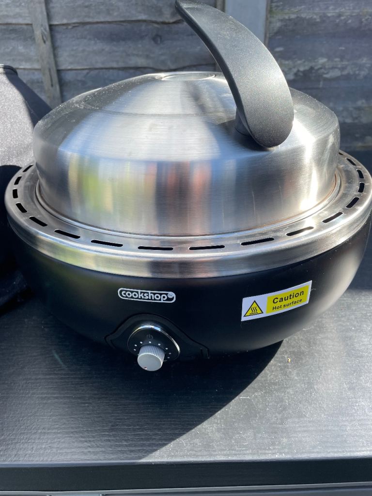 BARGAIN.   New.  Tabletop/Caravan portable barbecue