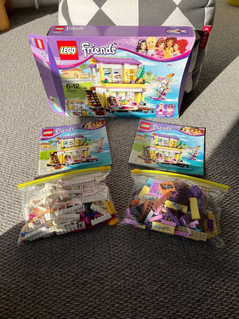 Lego Friends Stephanie’s Beach House Set 41037 Boxed & 100% Complete