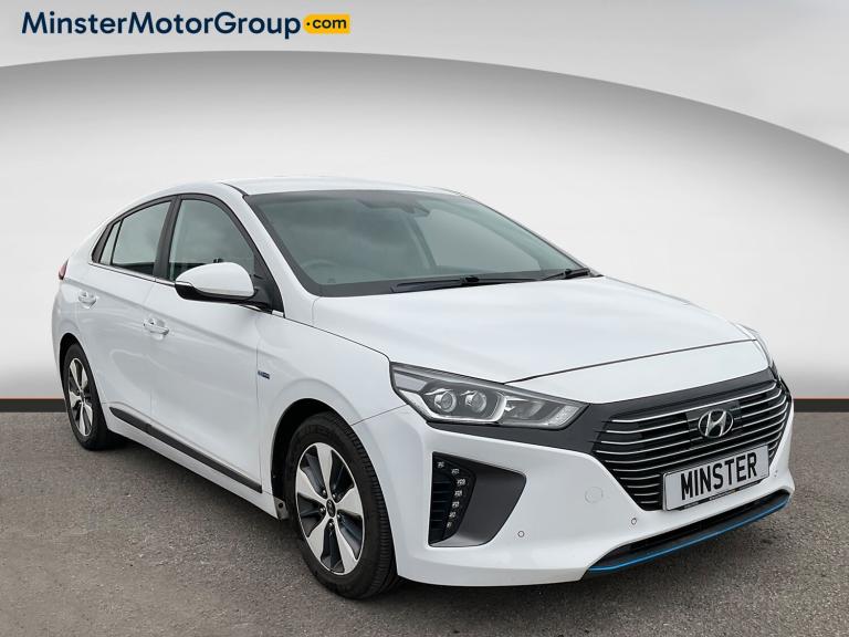 2017 Hyundai IONIQ PREMIUM SE PHEV S-A Hatchback PETROL/ELECTRIC Manual