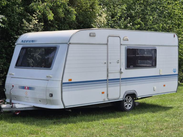 Adria Altea 502DK 2008 year - light weight (just 1000kg) 5/6 berth caravan with mover