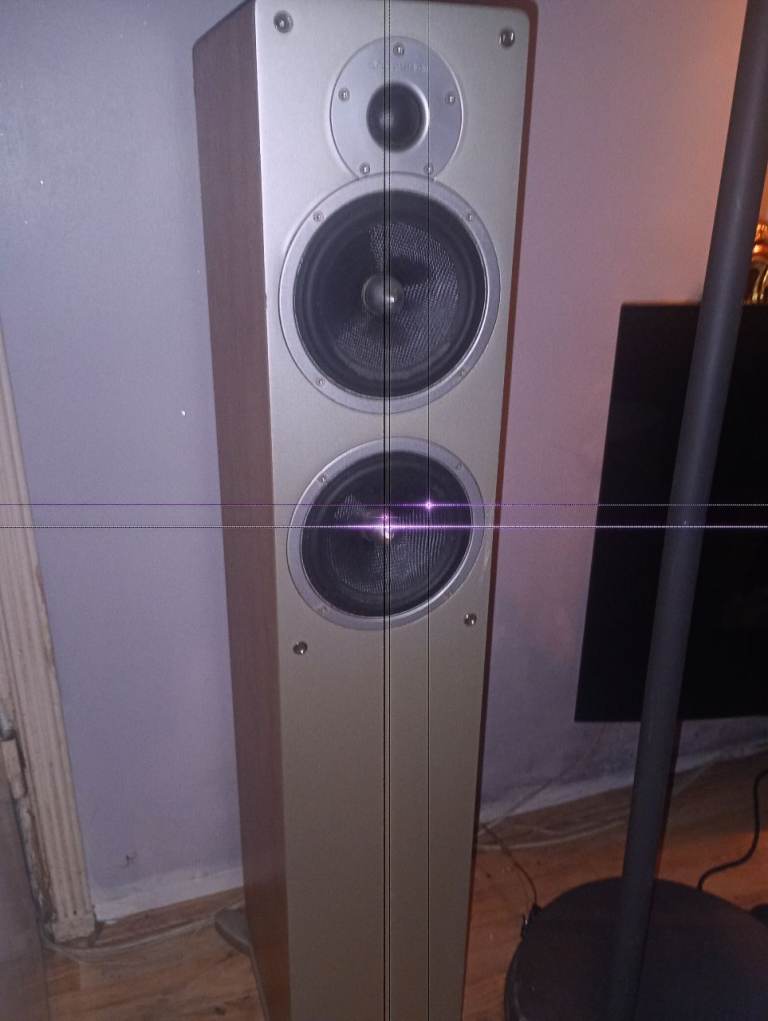 Cambridge audio Floor-Standing Hi-Fi Speaker – Good Condition
