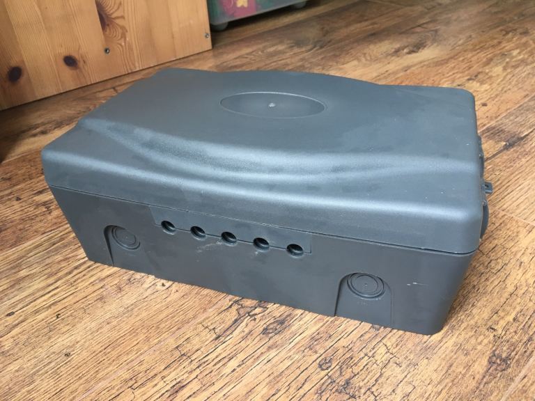 Waterproof electrical box for garden