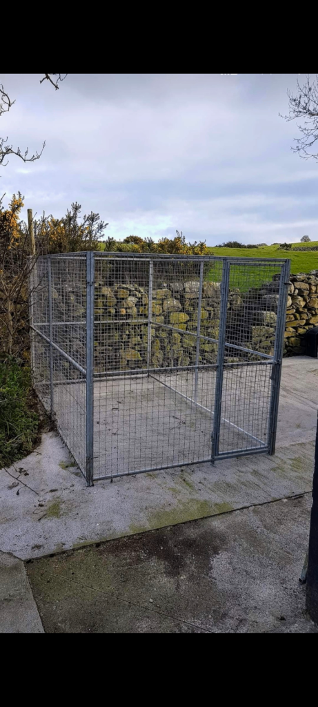 DOG PEN CAN DELIVER RUN KENNEL CAGE GAS