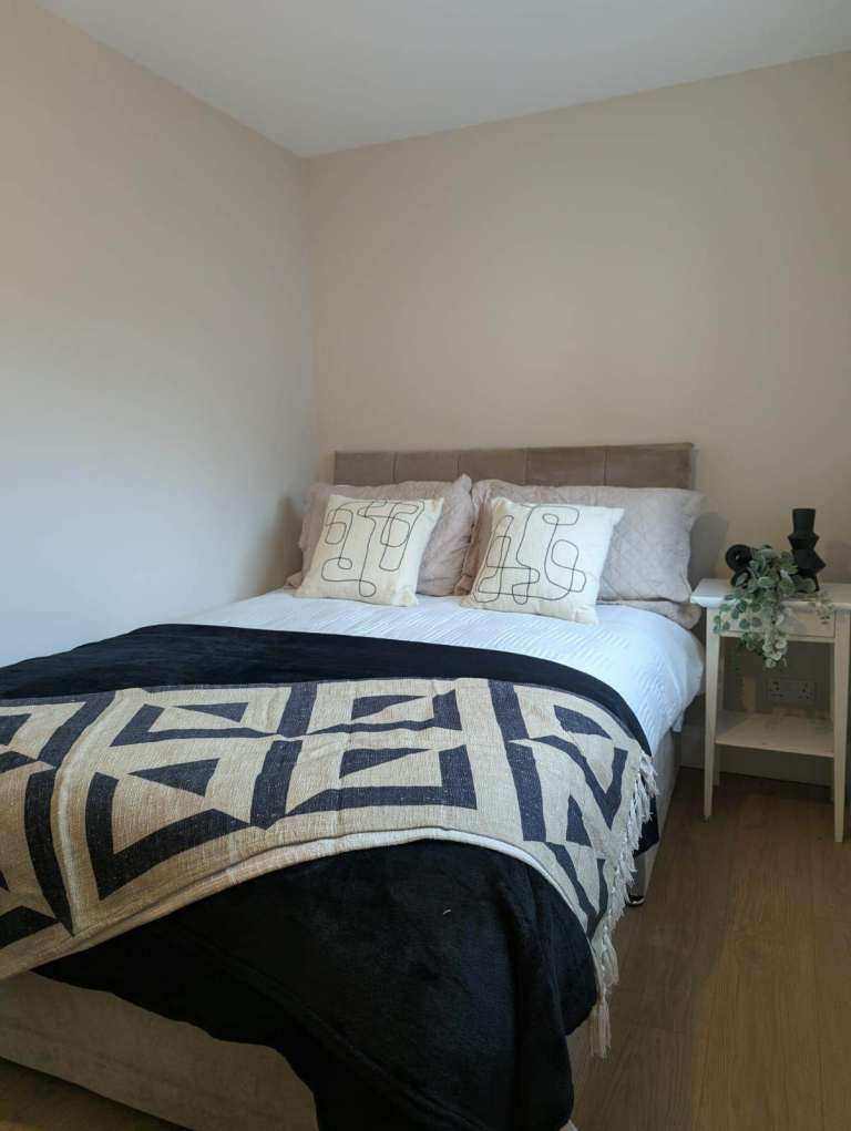 Spacious and Cosy 2 Bed House for Rent – BT5 5AG