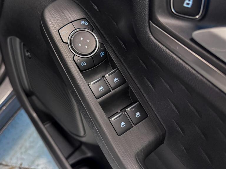 2020 Ford Kuga 2.5 EcoBoost Duratec 14.4kWh Titanium First Edition SUV 5dr Petrol Plug-in  HATCHB...