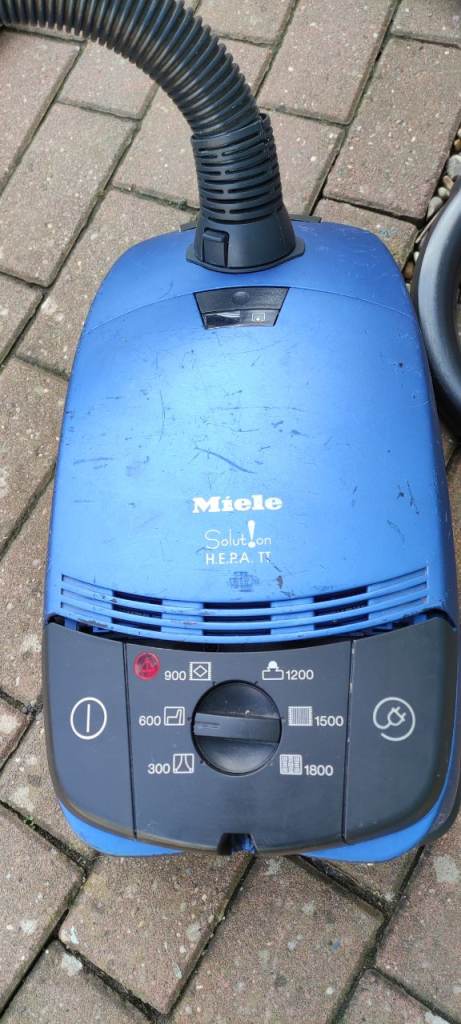 Miele vacuum 