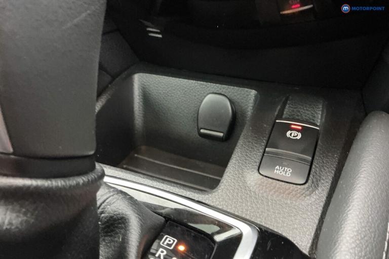 2020 Nissan Qashqai 1.3 DiG-T 160 Tekna 5dr DCT SUV Petrol Automatic