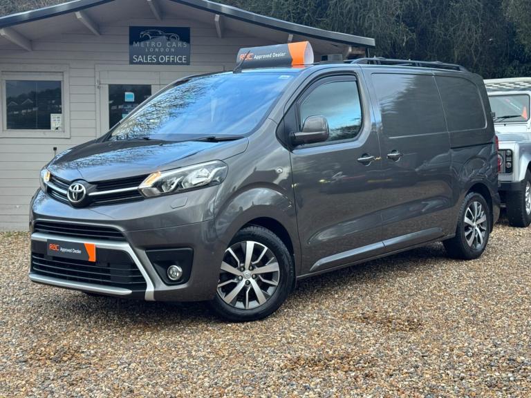 2020 Toyota ProAce 2.0D Design Medium Panel Van Auto MWB Euro 6 (s/s) 6dr PANEL VAN Diesel Automatic