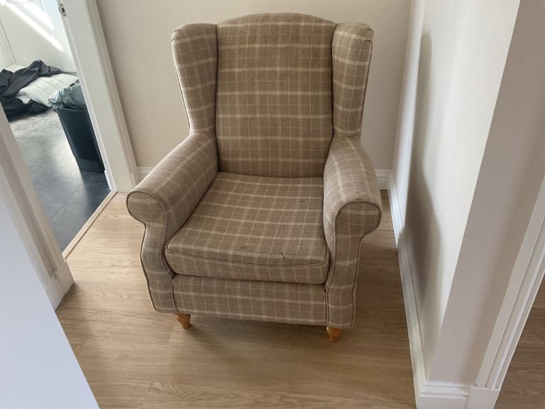 Good condition Sherlock design chair for sale